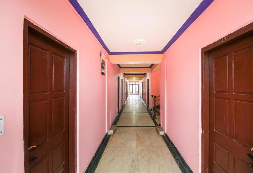 Hotell Spot On 67515  Ishfan