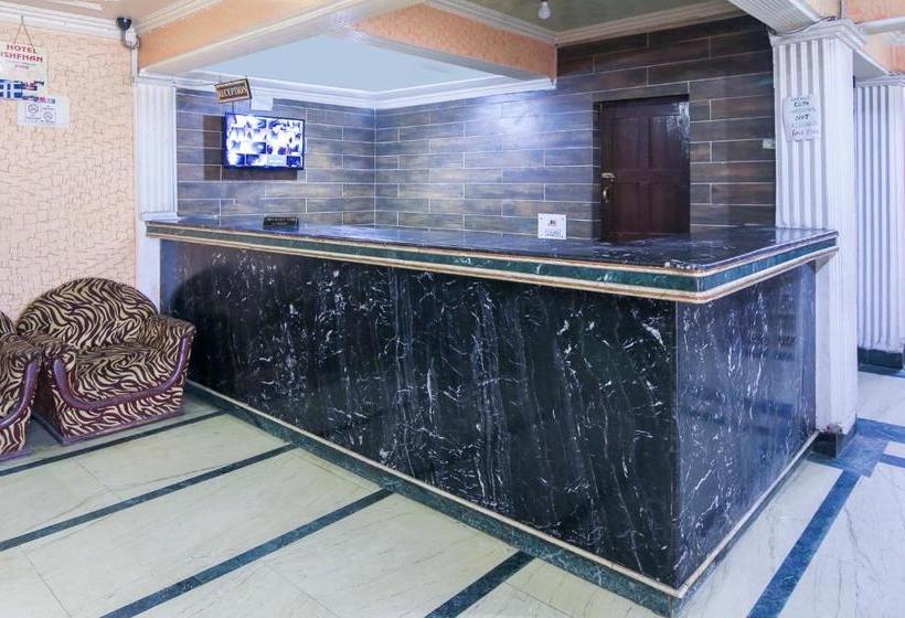 Hotell Spot On 67515  Ishfan