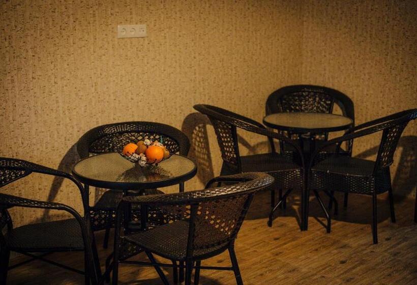 پانسیون Dreamland Guest House