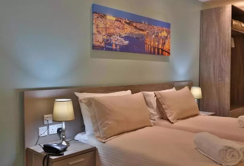پانسیون Lokali Rooms