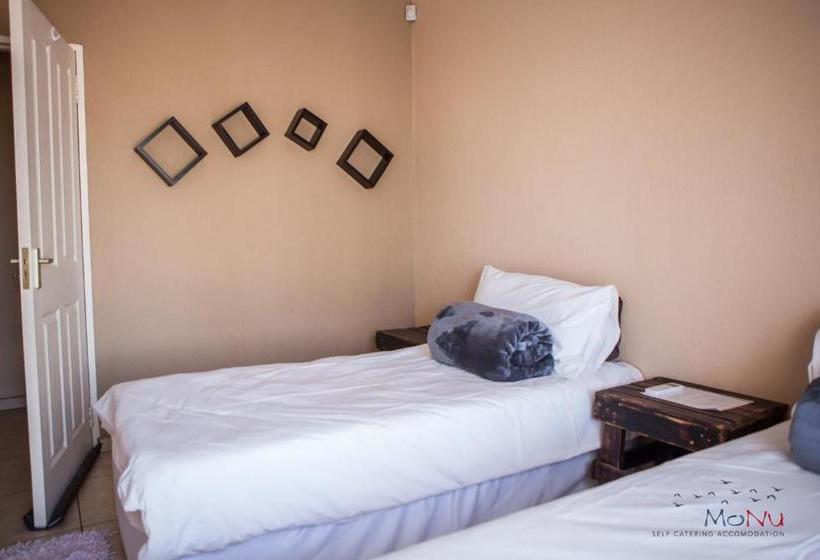 پانسیون Monu Self Catering Accommodation