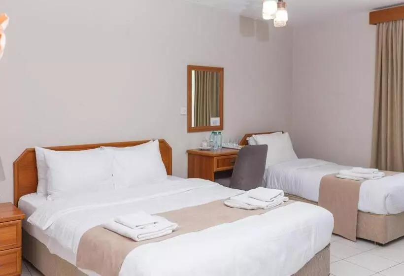 هاستل Homelike Guest House