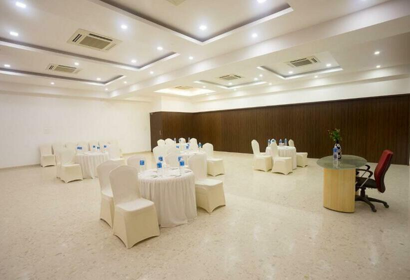 Hotel Diwatel Grande Resort