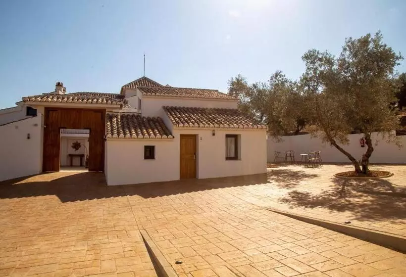 Hotelli Hacienda Fresneda Maria By Charming Stay Adults Recommended