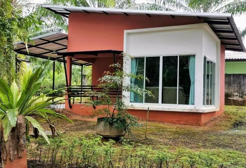 Hotelli Oyo 573 Proundpat Resort