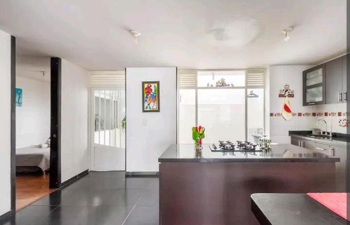 פנסיון Alojamiento Cómo En Casa Cerca Al Aeropuerto!!