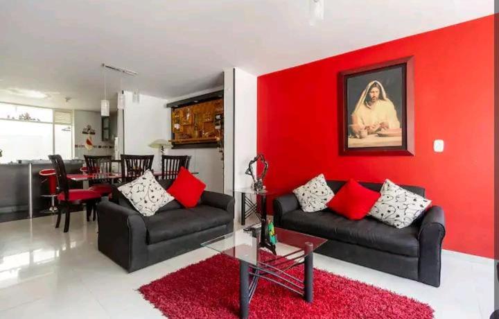 פנסיון Alojamiento Cómo En Casa Cerca Al Aeropuerto!!