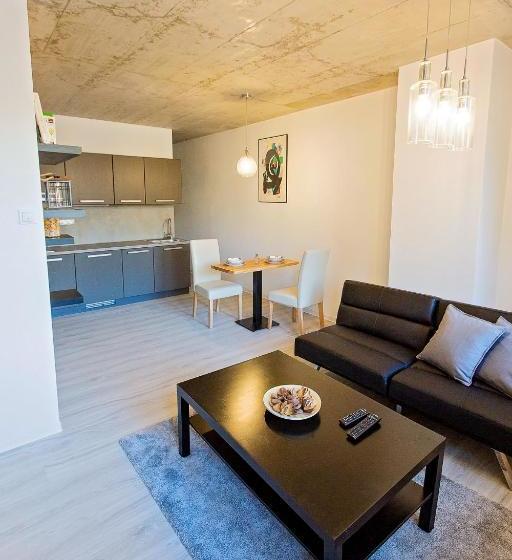 Pensió Exclusive Penzion Viva Residence