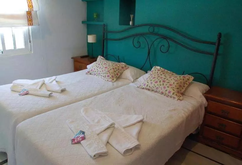 Отель El Campanario