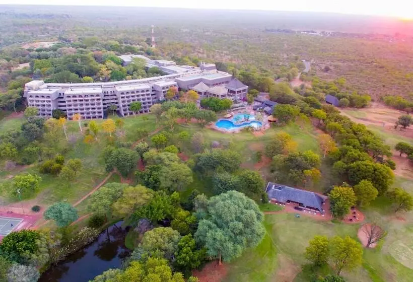 هتل Elephant Hills Resort