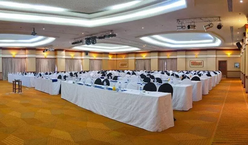 هتل Elephant Hills Resort