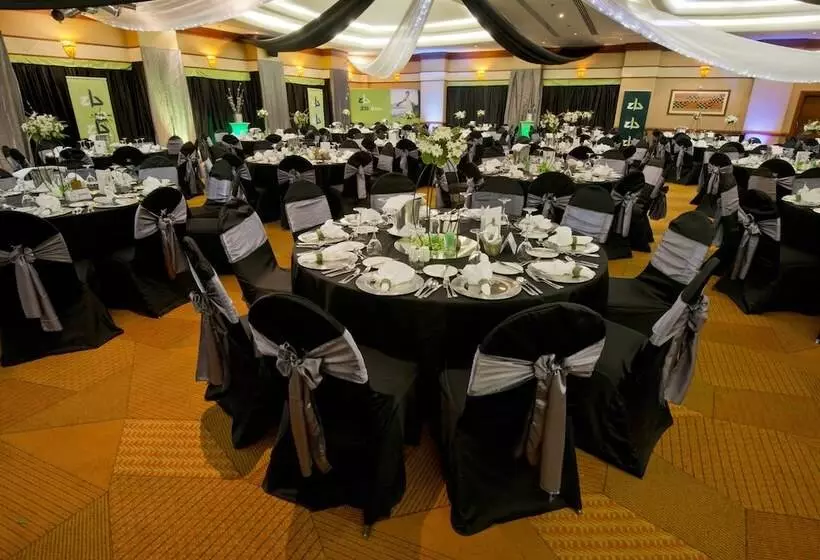 هتل Elephant Hills Resort