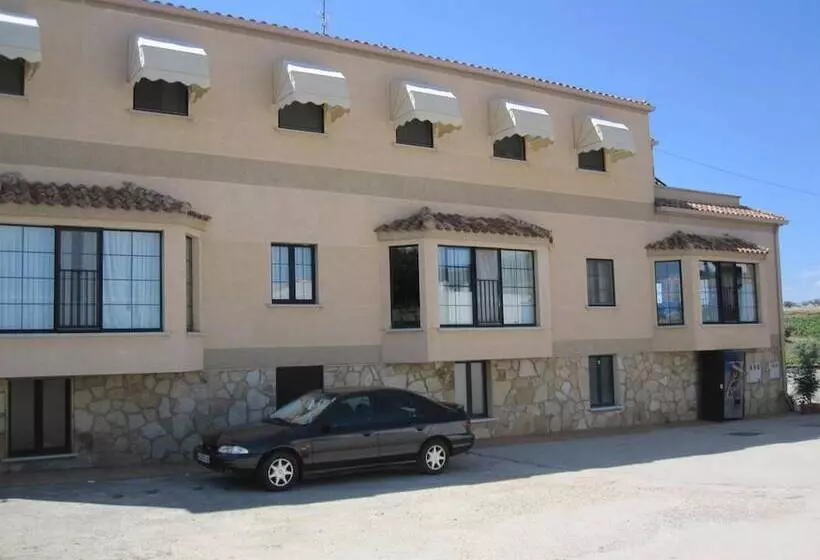 فندق Hostal Restaurante Santa Cruz