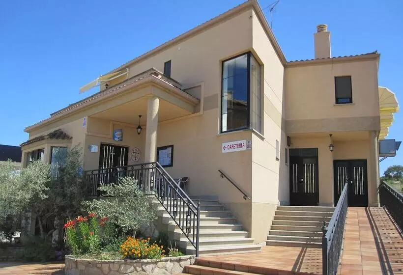 فندق Hostal Restaurante Santa Cruz