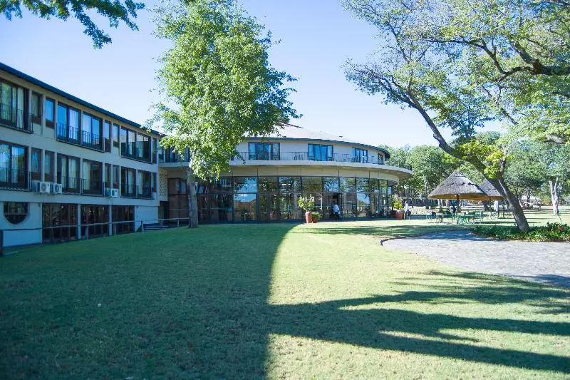 Hotelli Hwange Safari Lodge
