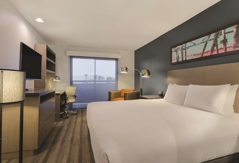 호텔 Hyatt House Cypress / Anaheim