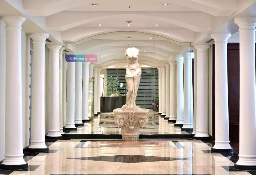 Отель Melia Caracas