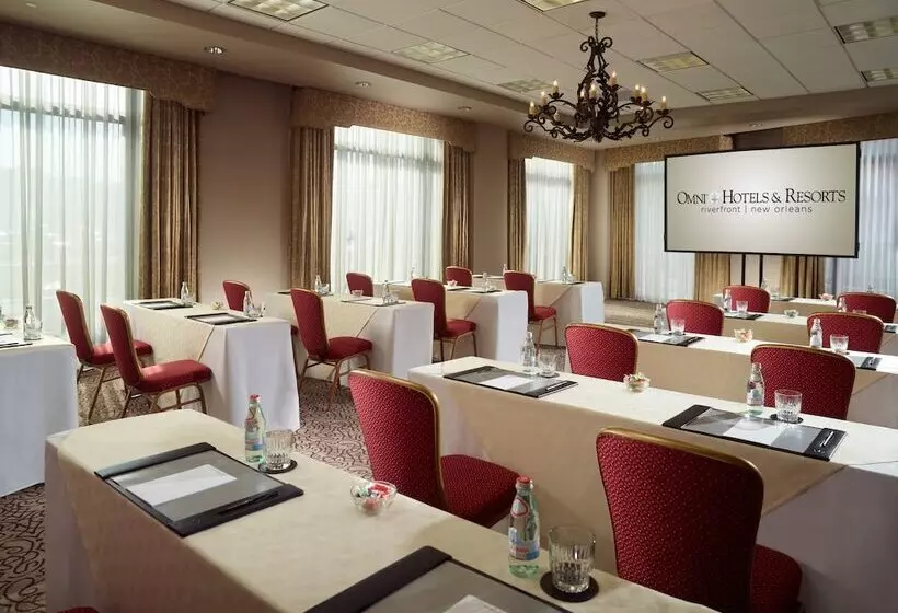 בית מלון כפרי Omni Riverfront New Orleans