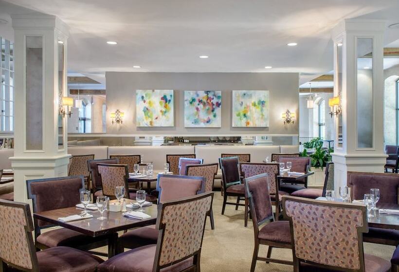 Hotel Omni Riverfront New Orleans