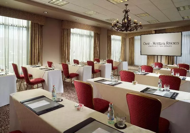 בית מלון כפרי Omni Riverfront New Orleans