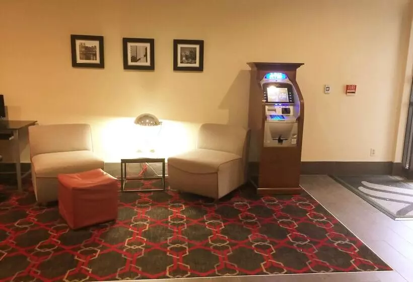 ホテル Wyndham Garden Inn Pittsburgh Airport