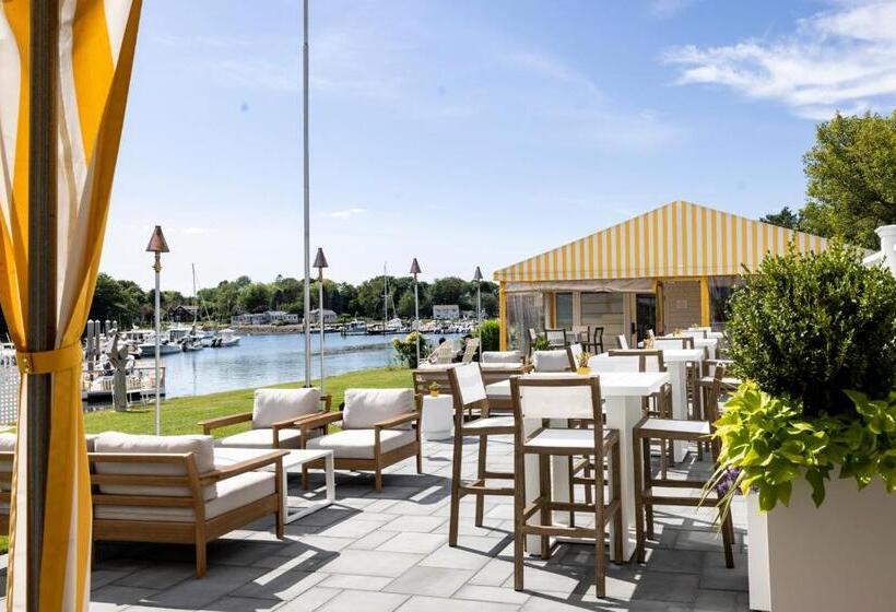 Szálloda Yachtsman Lodge & Marina