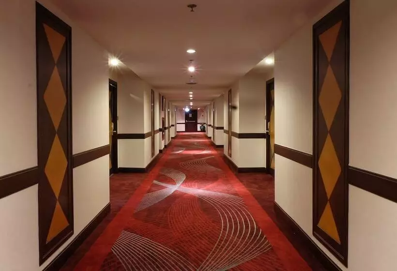 Hotel Zenith Sukhumvit - Bangkok