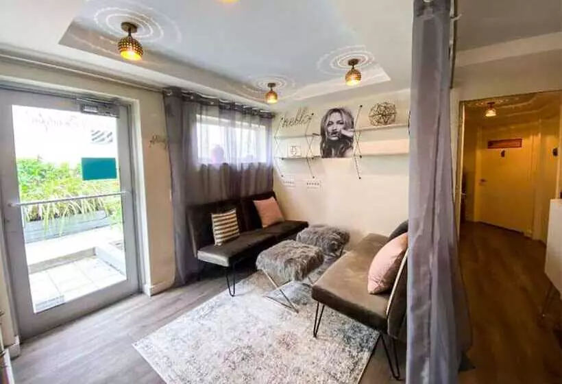 Мотель Winterset A North Beach Village Resort