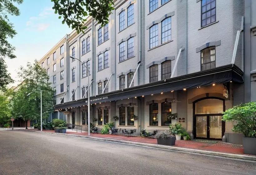 Riverfront Hotel New Orleans