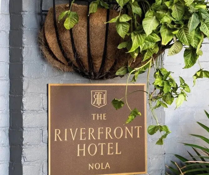 Riverfront Hotel New Orleans