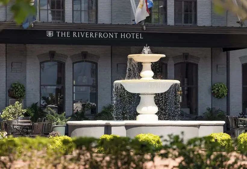 Riverfront Hotel New Orleans