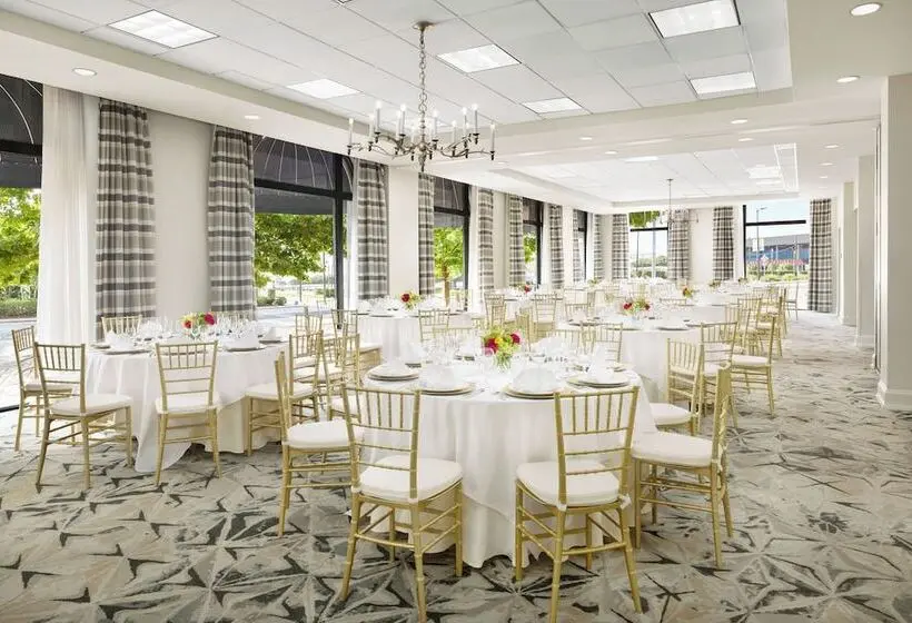 Riverfront Hotel New Orleans