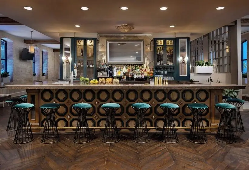 Riverfront Hotel New Orleans