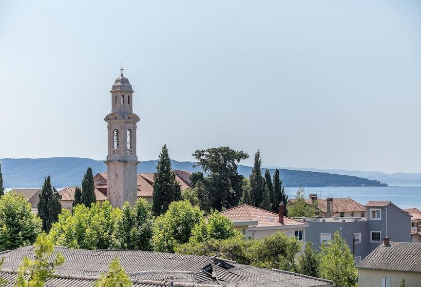 Apartments Ivo Kastel L / Three Bedrooms