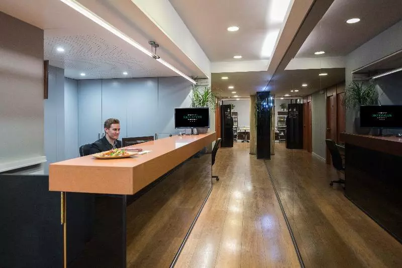 Senator Barcelona Apartments