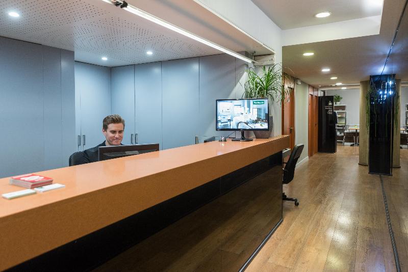 Senator Barcelona Apartments