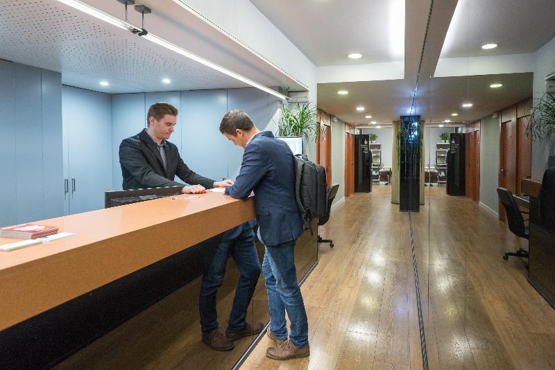 Senator Barcelona Apartments