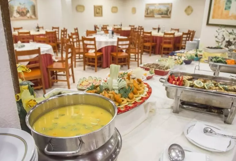 ホテル Cristal Caldas