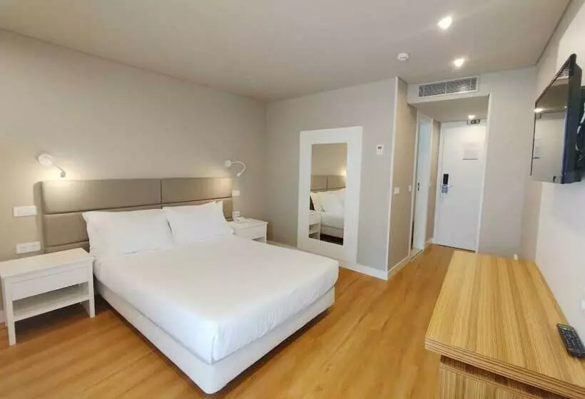 ホテル Cristal Caldas