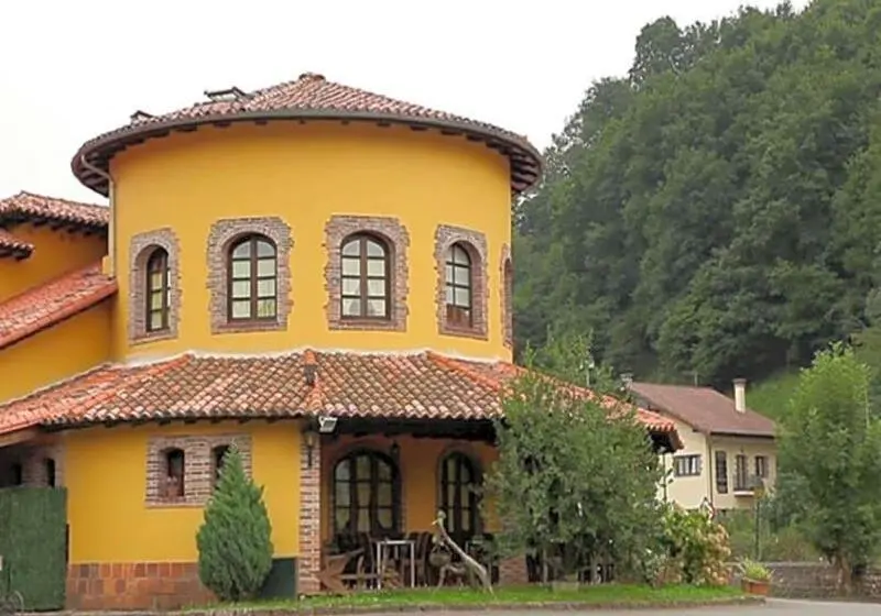 Hotel El Bricial