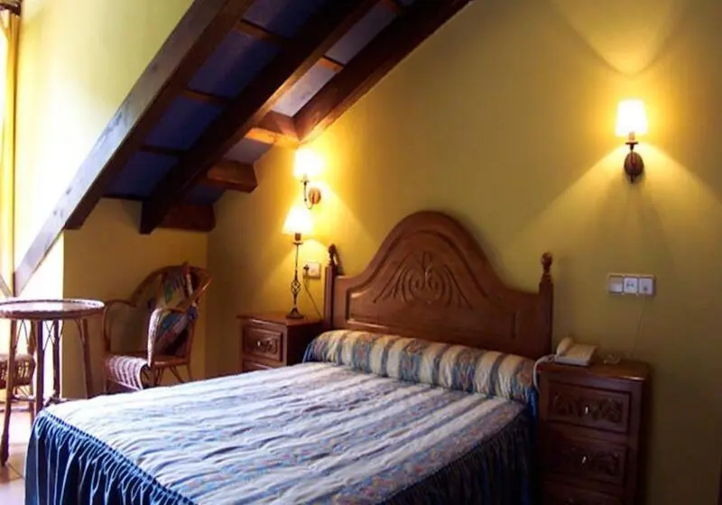 Hotel El Bricial