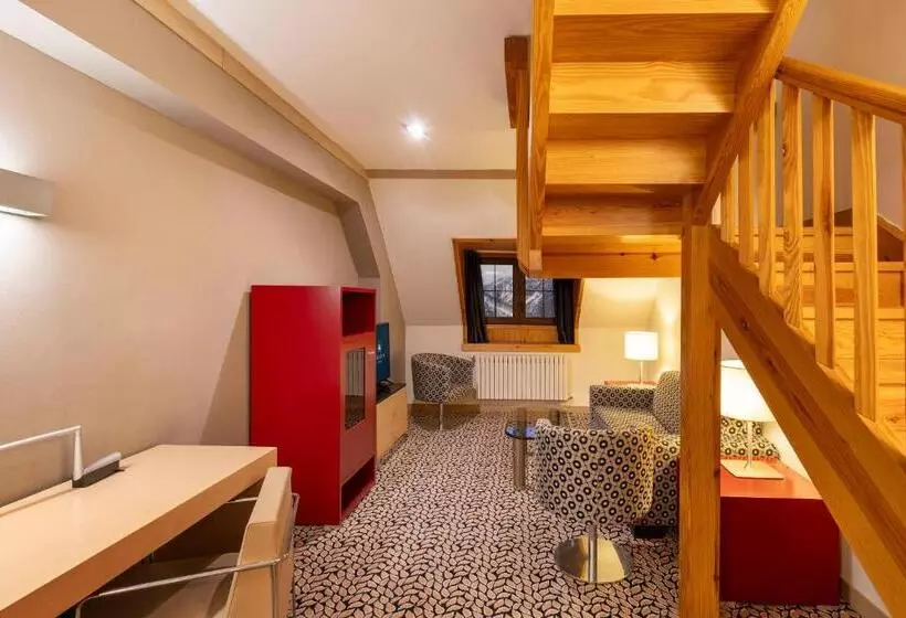 Отель Eurostars Royal Tanau