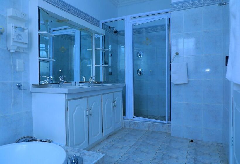 ホテル King S Tide Boutique