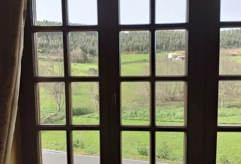 هتل Marqués De La Moral