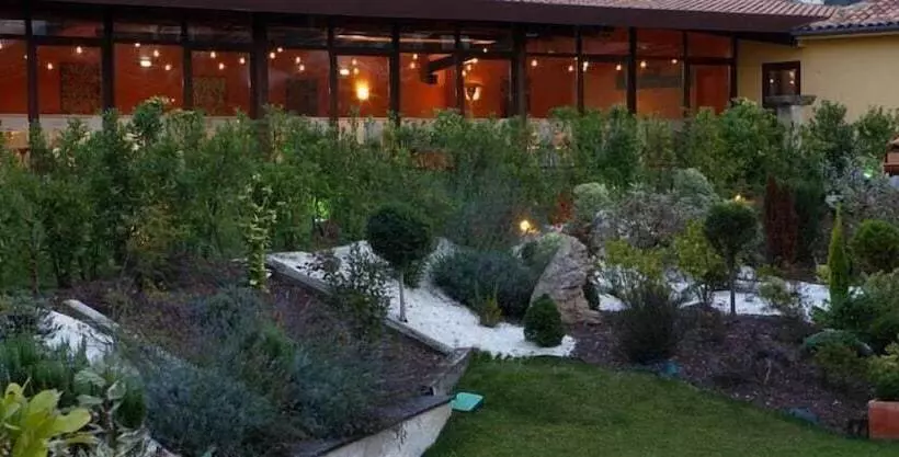 هتل Marqués De La Moral