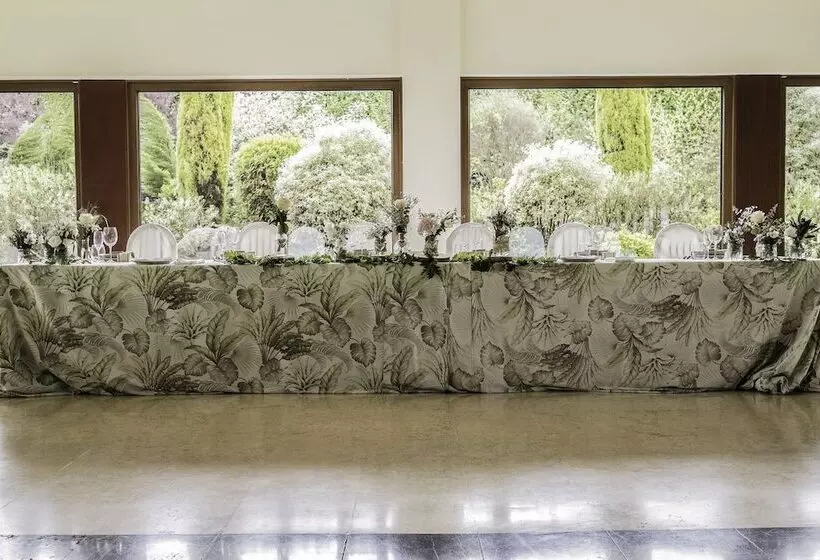 هتل Marqués De La Moral