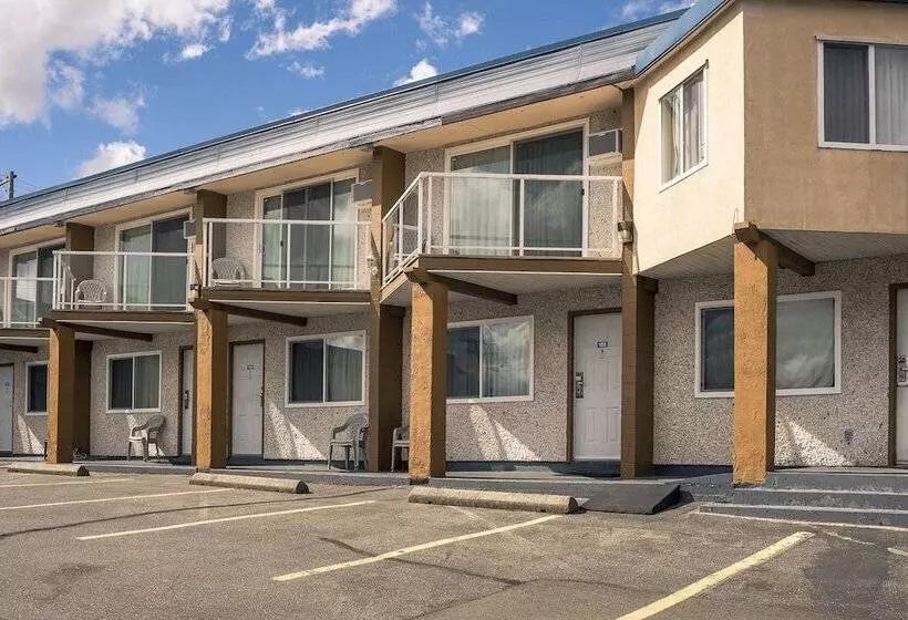 בית מלון כפרי Port Augusta Inn