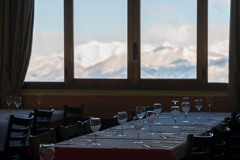 酒店 Port Ainé 2000