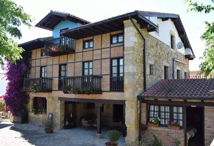 هتل Posada Los Cautivos