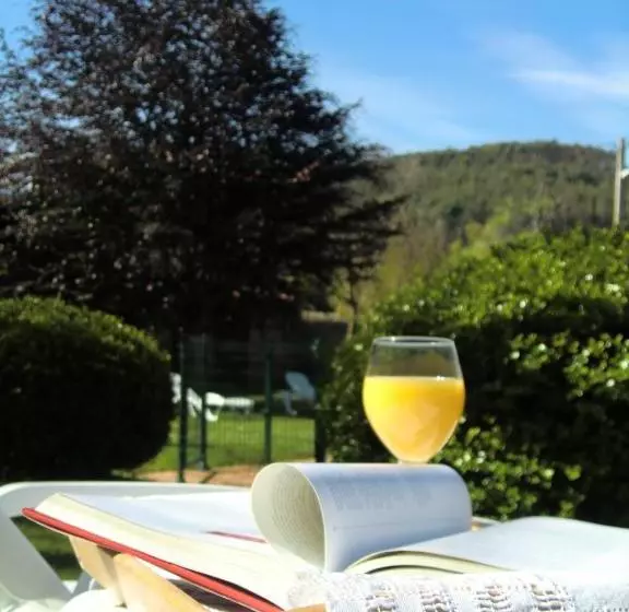 هتل Posada Los Cautivos